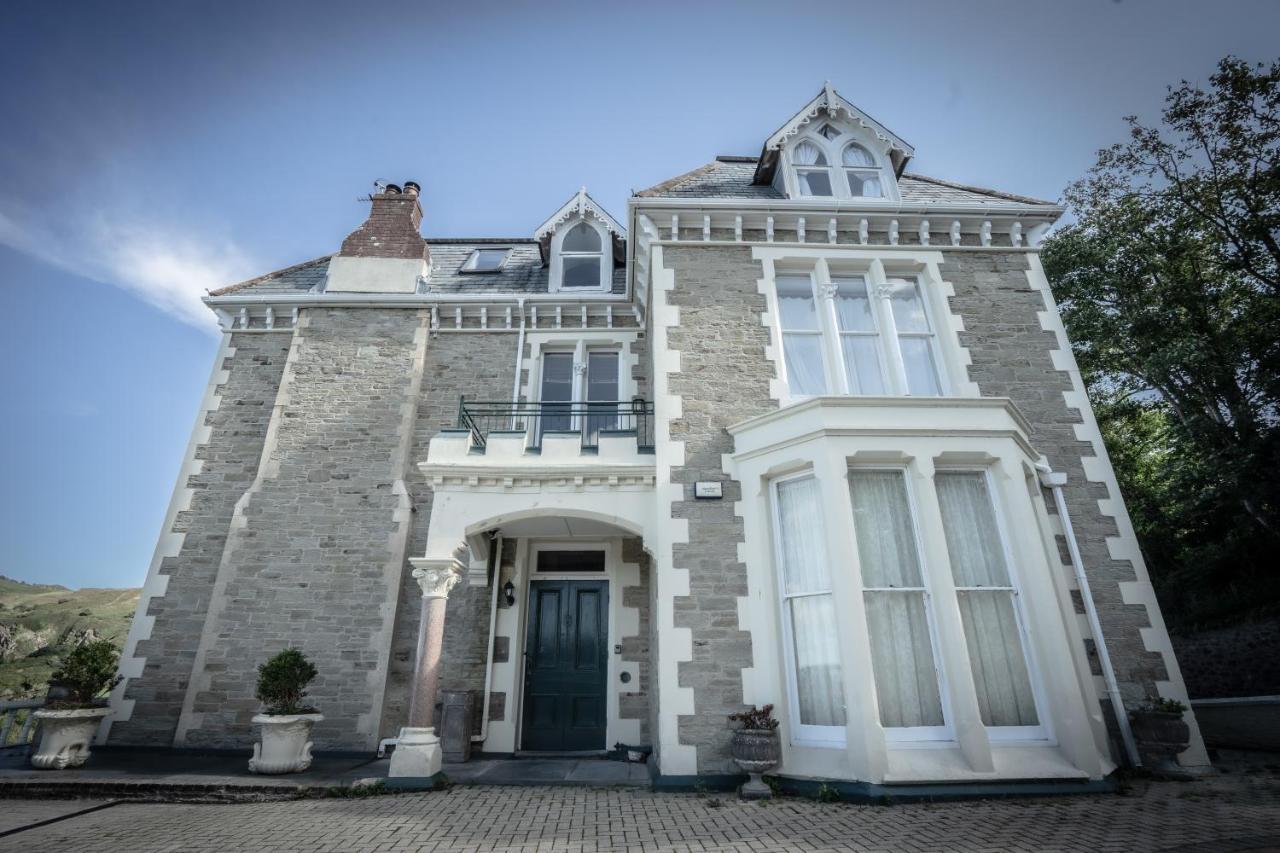 Appartamento Victorian Penthouse With Panoramic Sea Views Ilfracombe Esterno foto