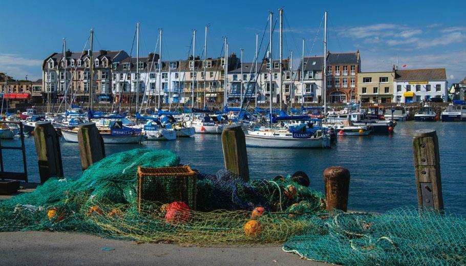 Appartamento Victorian Penthouse With Panoramic Sea Views Ilfracombe Esterno foto